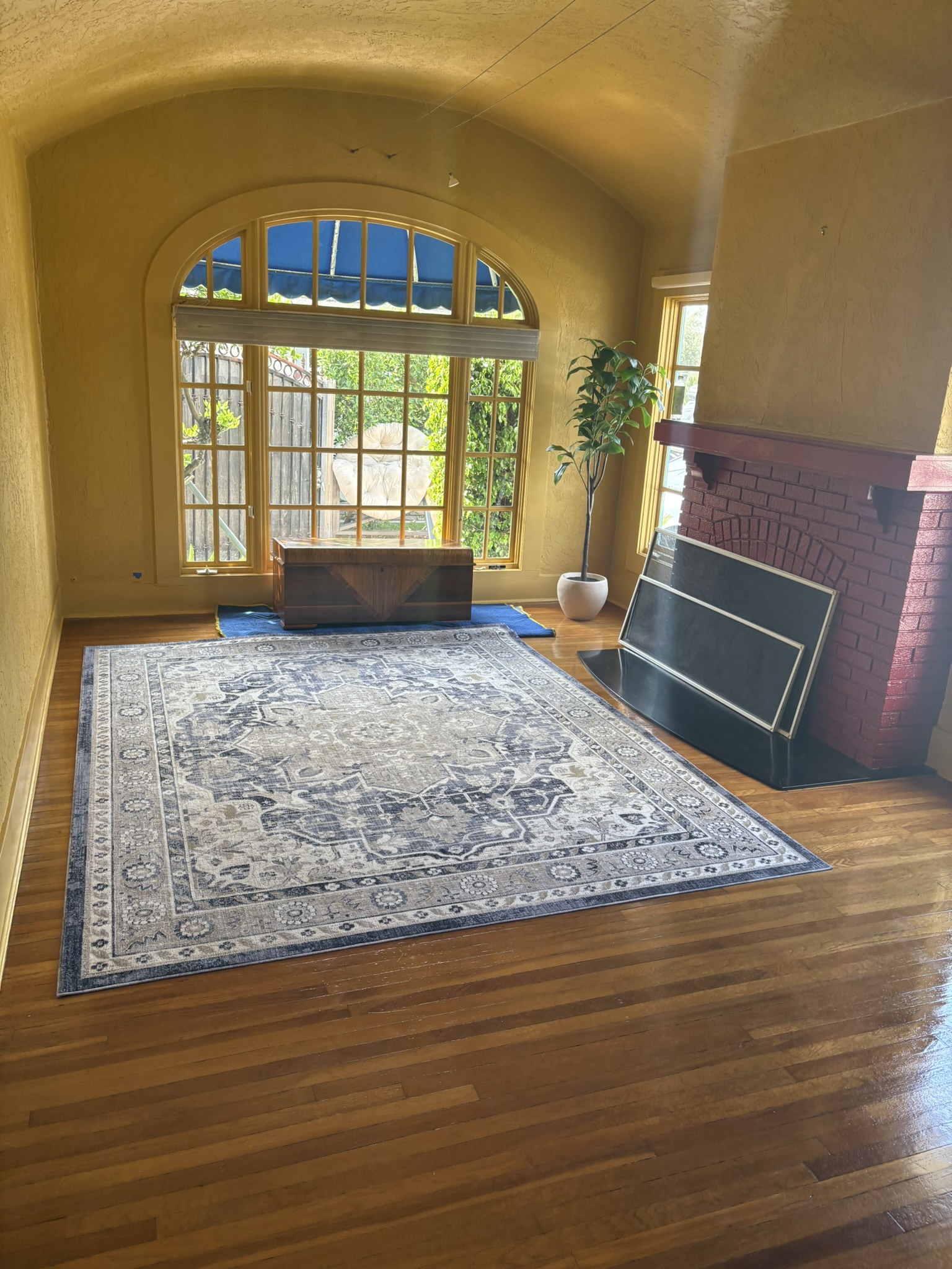 Home 3